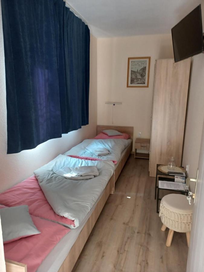 Fueloepsziget Vendeghaz Hotel Bogacs Bagian luar foto